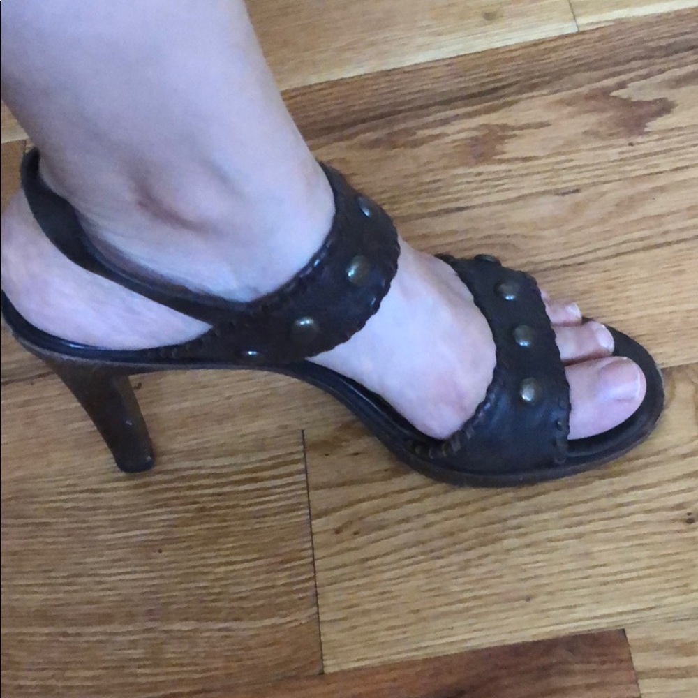 Brown leather sandals